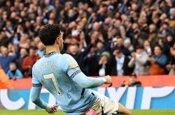 开云体育官网-关于马德里竞技轻取比利时，格拉利什完成帽子戏法的信息