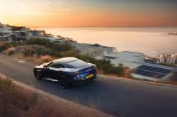 开云体育平台APP-逆流而上！欧冠半决赛夜的卡拉斯科，一场高能输出的全场压迫课