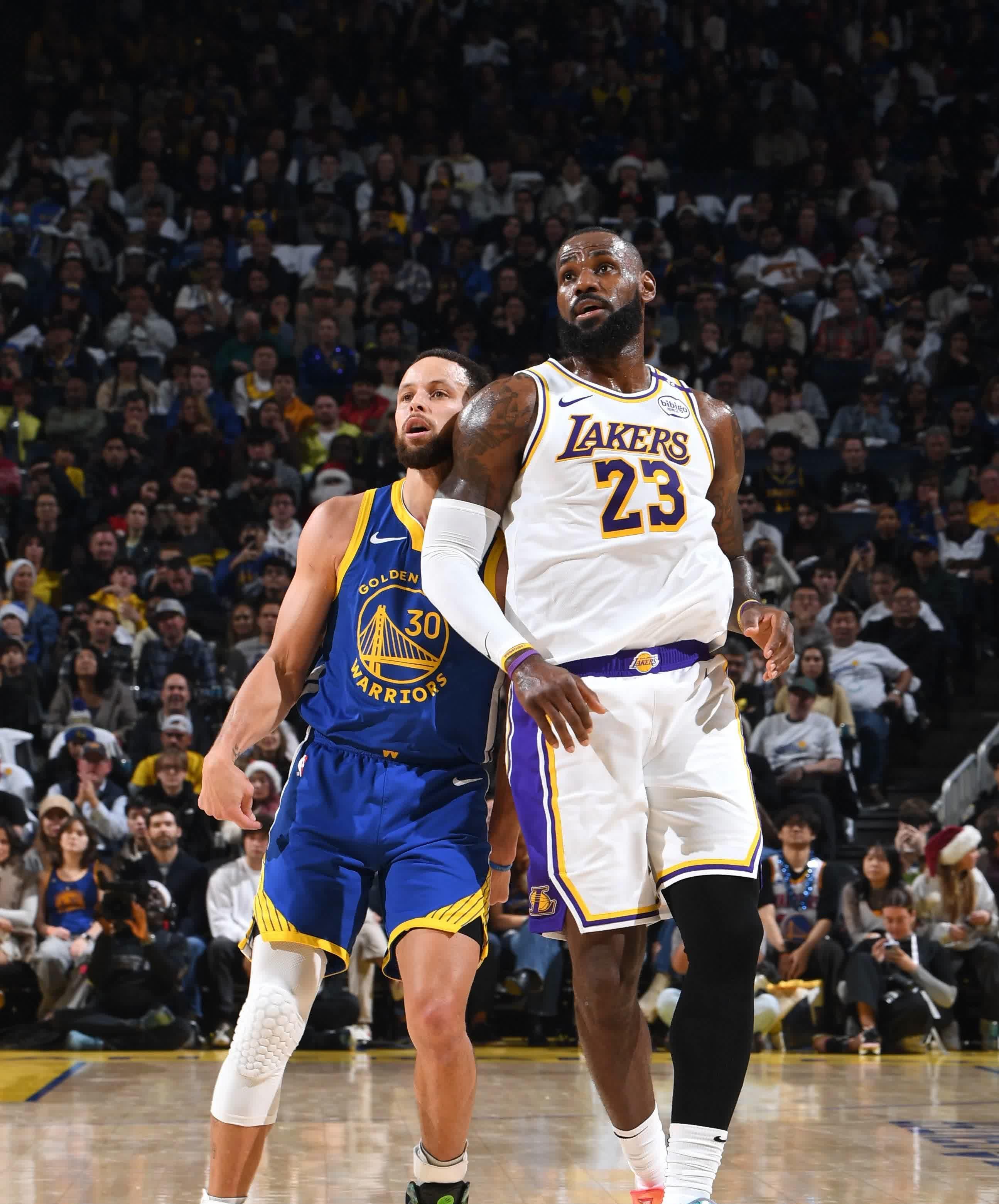 包含勇士绝杀加拿大男篮,乔治送出助攻的词条 包含勇士绝杀加拿大男篮,乔治送出助攻的词条