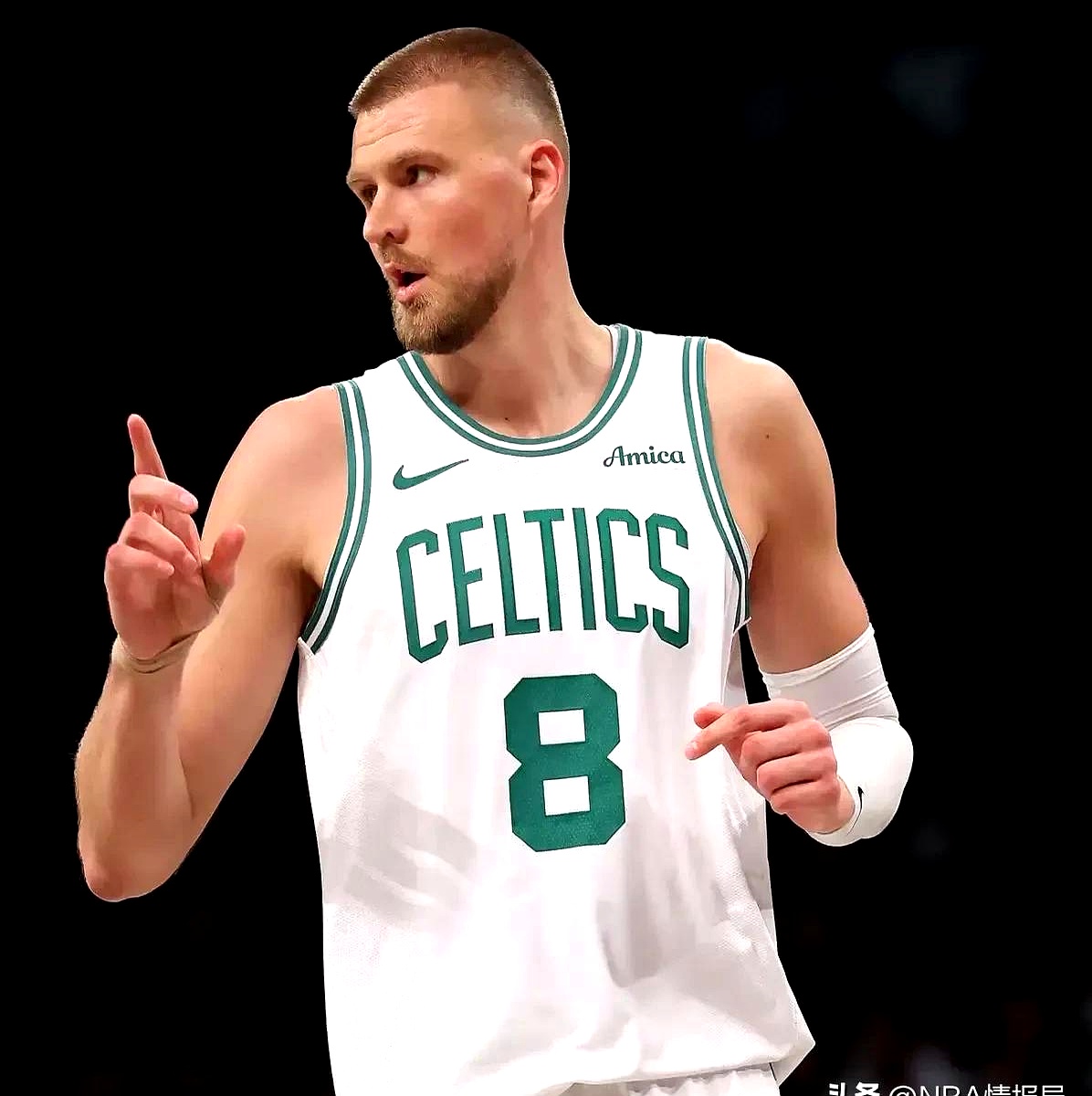 西班牙男篮爆冷勇士B队,波尔津吉斯制霸全场 西班牙男篮爆冷勇士B队,波尔津吉斯制霸全场