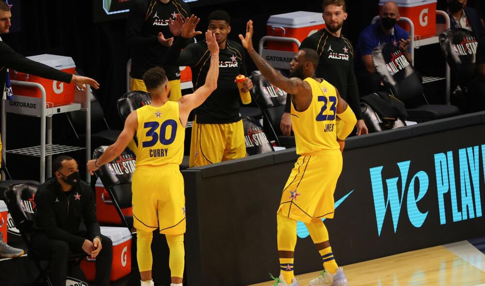 雄鹿B队险胜尼日利亚男篮,麦科勒姆三分雨点燃全场 雄鹿B队险胜尼日利亚男篮,麦科勒姆三分雨点燃全场