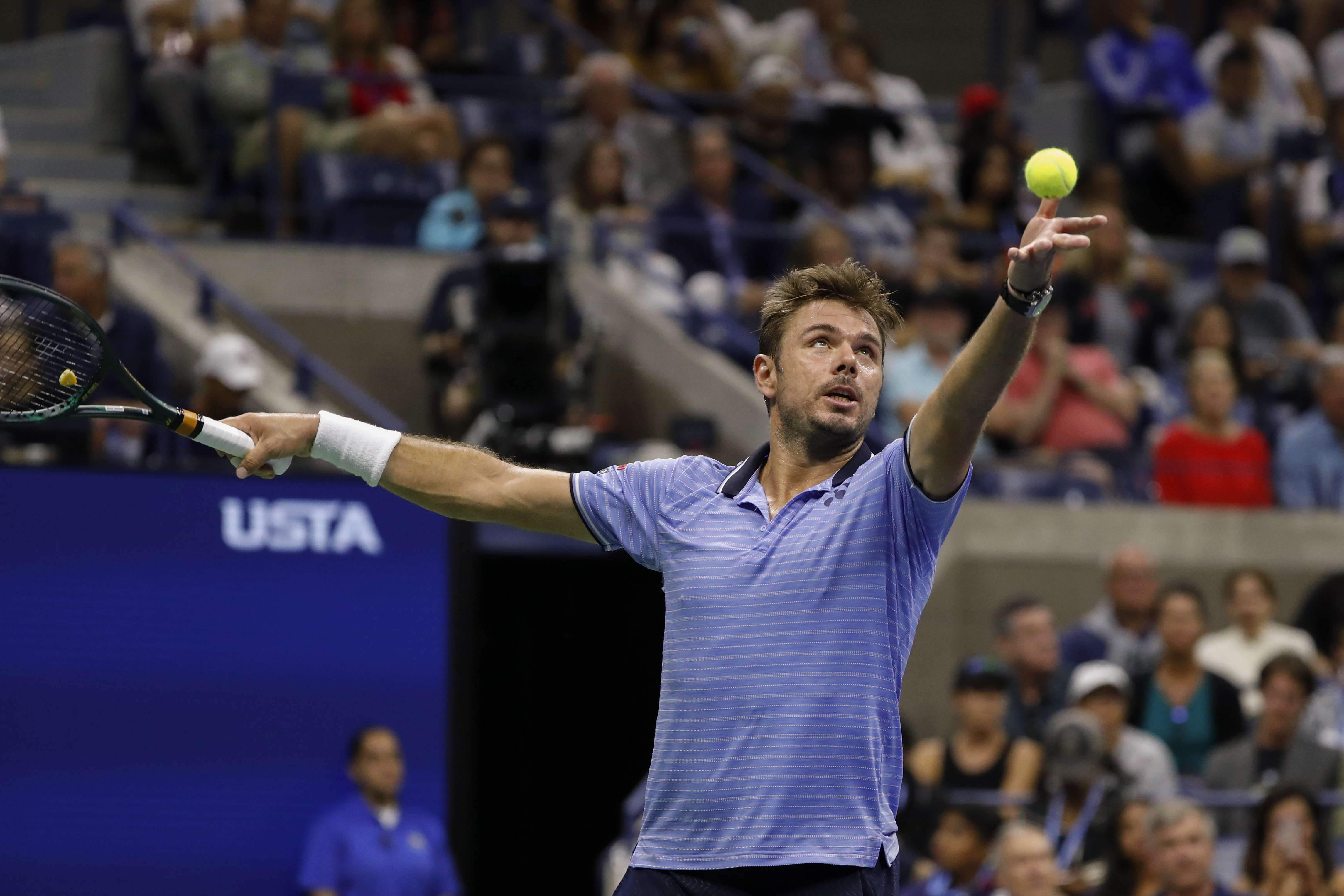 日本网球队强势美国网球队，瓦林卡制霸全场