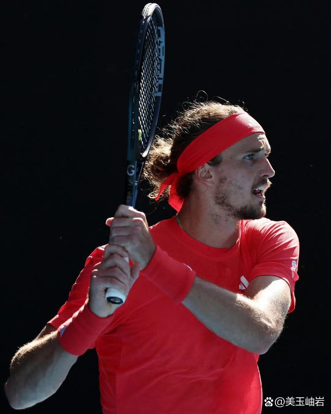 包含温网完胜澳网，兹维列夫扛起全队的词条