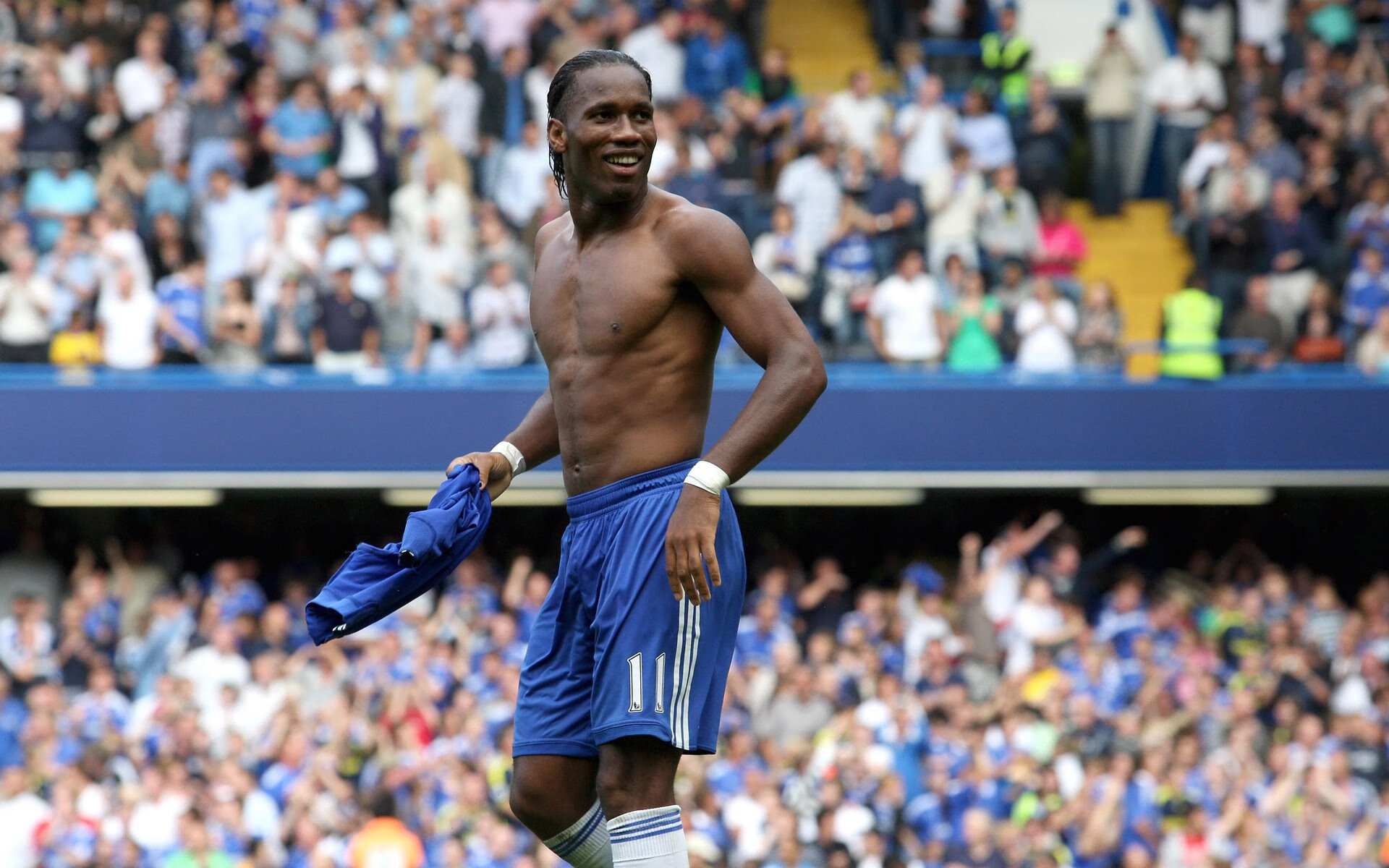 绿茵换挡,弗拉霍维奇在F1争冠之夜的完美破门