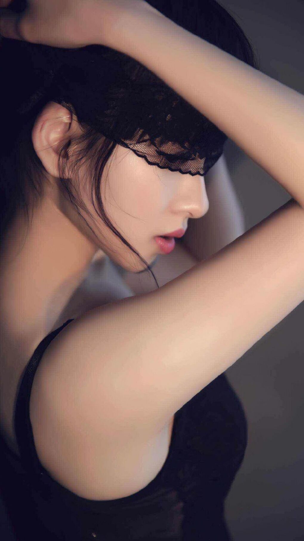 铁血绿茵,2026世界杯H组强强对话,伊朗险胜巴西,B费闪耀全场,防守稳固定乾坤