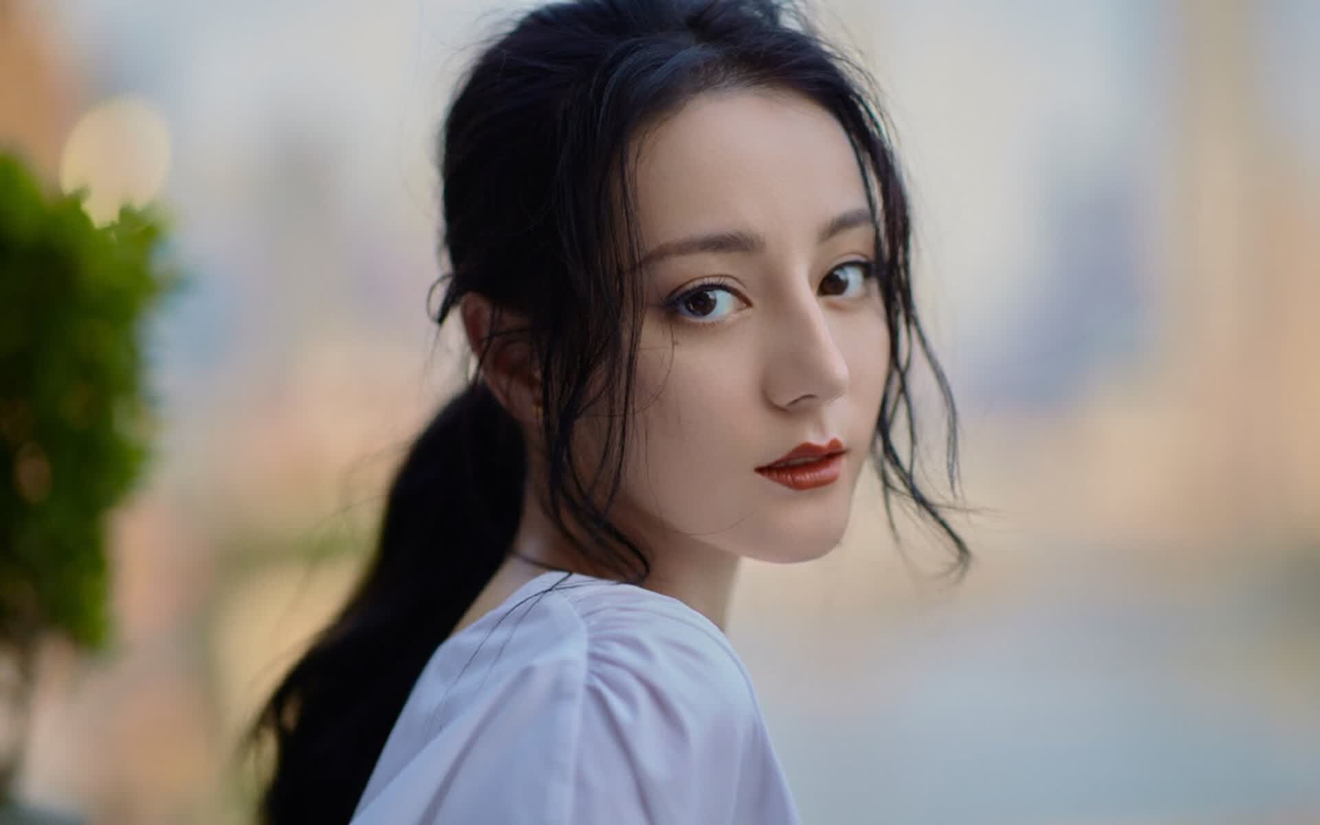 绝境中的门神传奇,当库尔图瓦跨越千山万水,在美加墨写下唯一的神谕